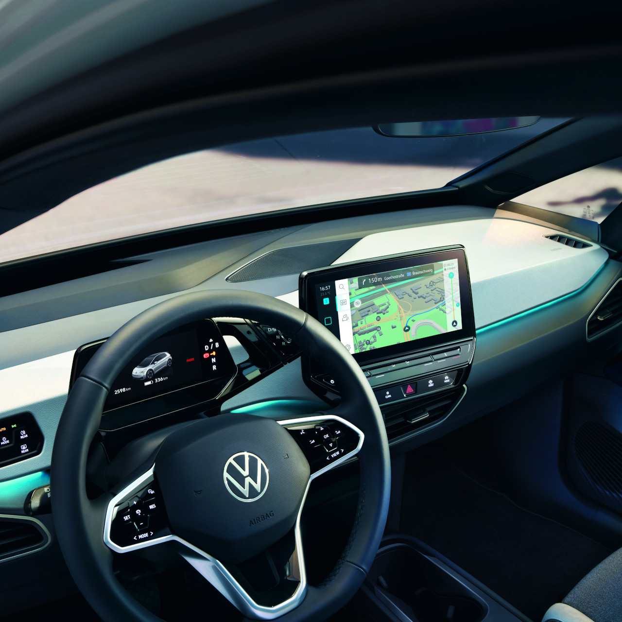 Lenkrad und Navigationssystem des ID.3